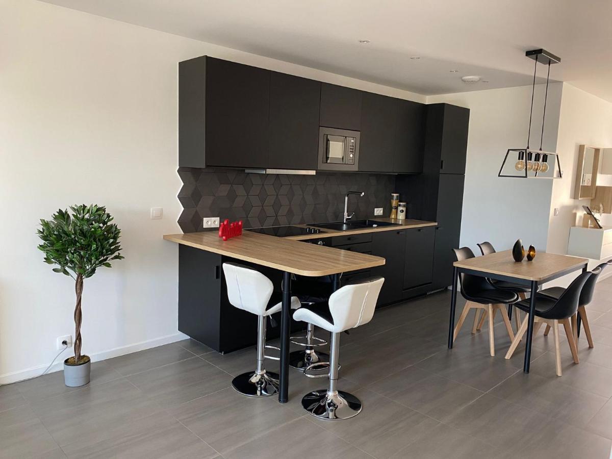 Gold Cocoon T3 74M2 Proche Centre Ville Villejust Zewnętrze zdjęcie